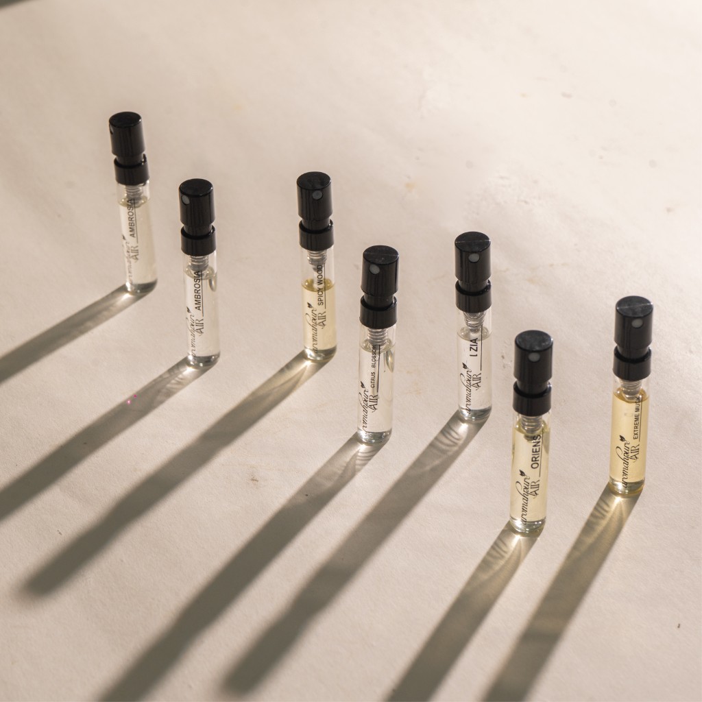 Aromahpure Air fragrance sample vials lineup